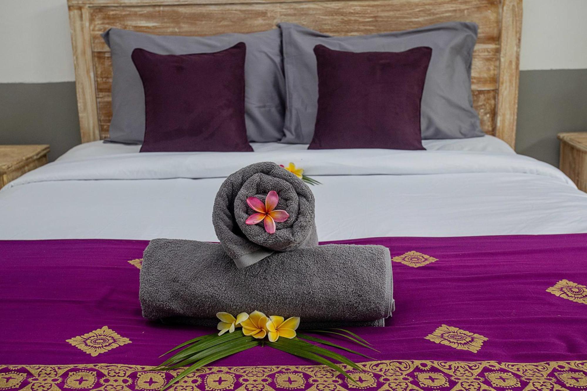Jeje Fortis Guest House นูซาเลมโบงัน ภายนอก รูปภาพ